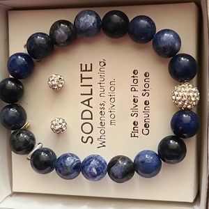 SODALITE WOMENS BEAUTIFUL BLUE STONE BRACELET AND EARRINGS SET